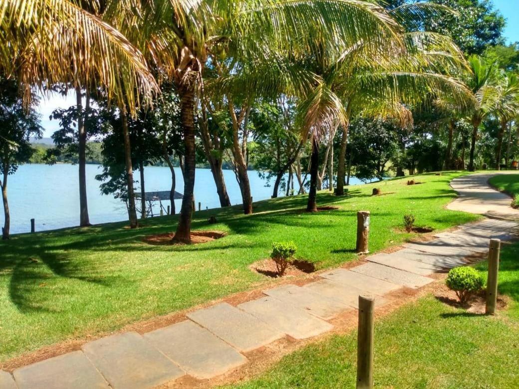 Pontal Do Lago Apartamentos Para Temporada Caldas Novas Buitenkant foto